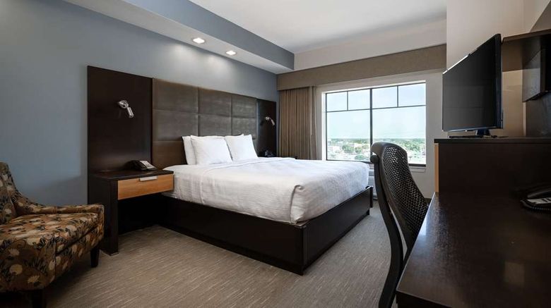<b>Best Western Premier College Station Room</b>. Images powered by <a href="https://iceportal.shijigroup.com/" title="IcePortal" target="_blank">IcePortal</a>.