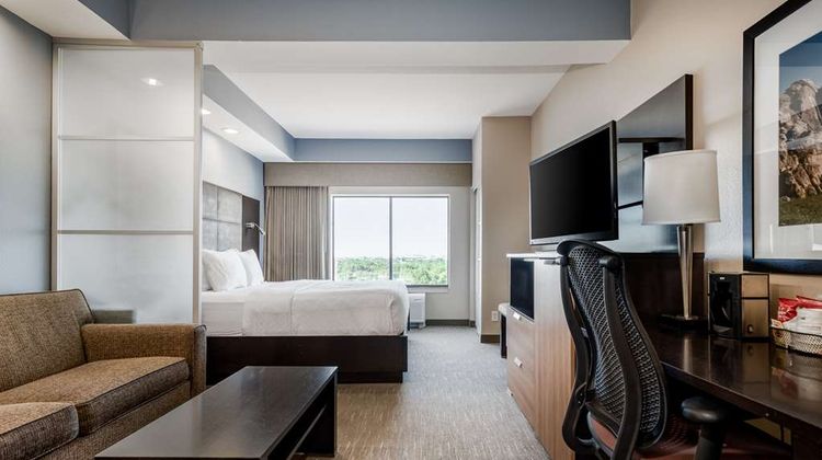 Best Western Premier College Station Suite