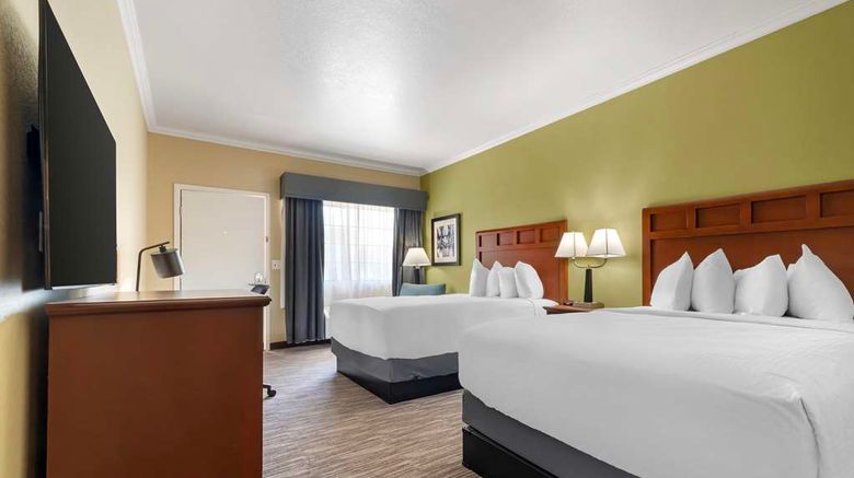 <b>Best Western Hebbronville Inn Room</b>. Images powered by <a href="https://iceportal.shijigroup.com/" title="IcePortal" target="_blank">IcePortal</a>.
