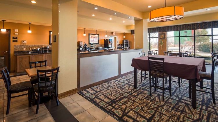 Best Western Plus Christopher Inn/Suites Restaurant