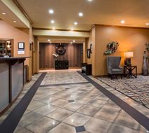 Best Western Plus Christopher Inn/Suites Lobby