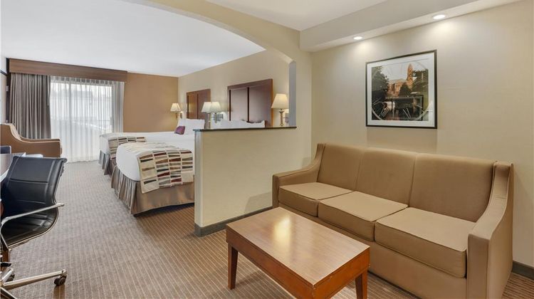 Best Western Alamo Suites Suite