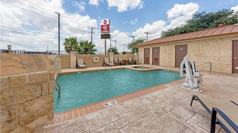 <b>Best Western Plus San Antonio East & Sts Pool</b>. Images powered by <a href="https://iceportal.shijigroup.com/" title="IcePortal" target="_blank">IcePortal</a>.