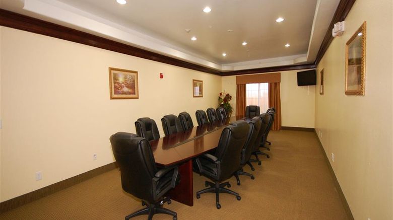 <b>Best Western Plus Manvel Inn & Suites Meeting</b>. Images powered by <a href="https://iceportal.shijigroup.com/" title="IcePortal" target="_blank">IcePortal</a>.