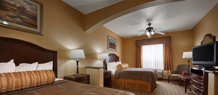 Best Western Plus Manvel Inn & Suites Room