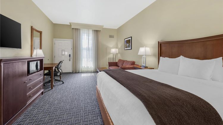 Best Western Plus Swiss Chalet Htl Stes Room