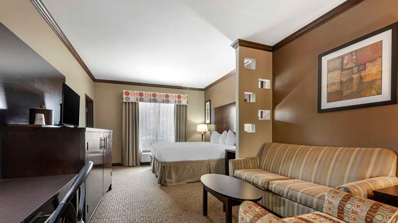 <b>Best Western Plus Texoma Hotel & Suites Suite</b>. Images powered by <a href="https://iceportal.shijigroup.com/" title="IcePortal" target="_blank">IcePortal</a>.