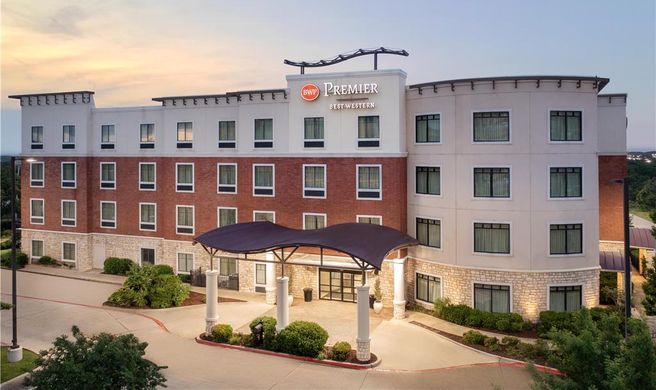 Best Western Premier Crown Chase Inn/Ste Exterior