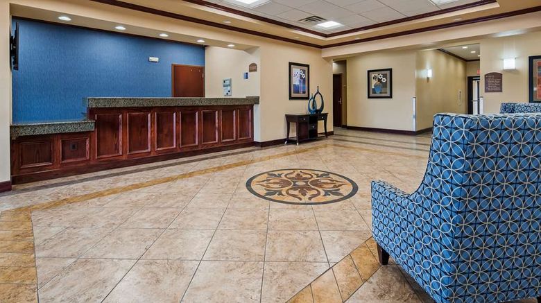 <b>Best Western Lamesa Inn & Suites Lobby</b>. Images powered by <a href="https://iceportal.shijigroup.com/" title="IcePortal" target="_blank">IcePortal</a>.