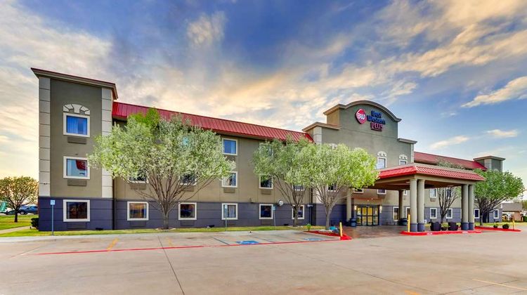 Best Western Plus University Inn/Suites Exterior