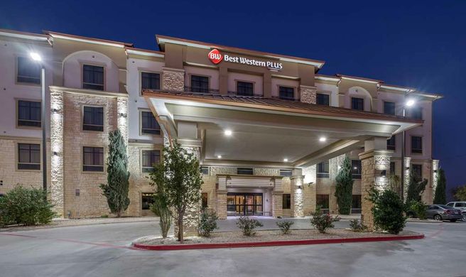 Best Western Plus Midland Suites Exterior