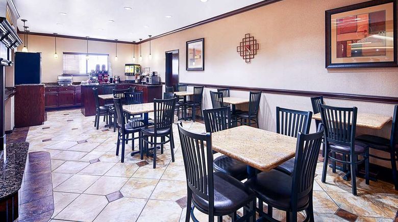 <b>Best Western Plus Royal Mountain Inn Restaurant</b>. Images powered by <a href="https://iceportal.shijigroup.com/" title="IcePortal" target="_blank">IcePortal</a>.