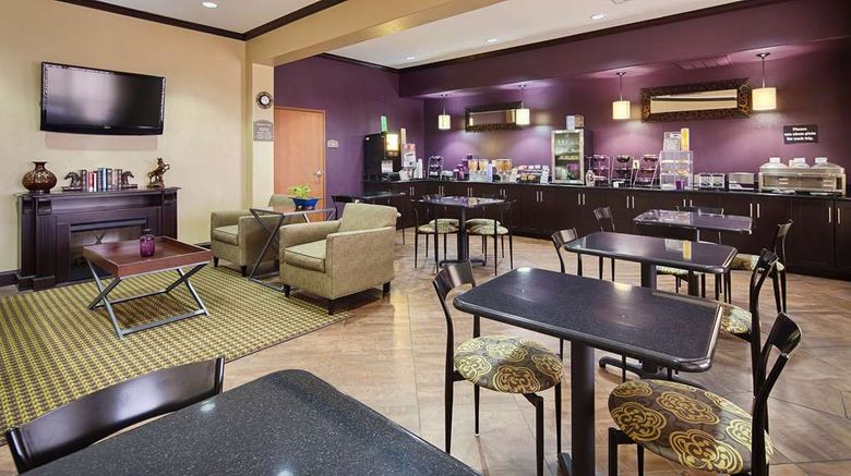 <b>Best Western Giddings Inn & Suites Restaurant</b>. Images powered by <a href="https://iceportal.shijigroup.com/" title="IcePortal" target="_blank">IcePortal</a>.