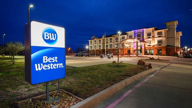 Best Western Giddings Inn & Suites Exterior