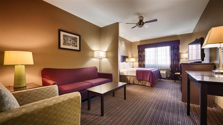 Best Western Giddings Inn & Suites Suite