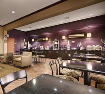 Best Western Giddings Inn & Suites Lobby