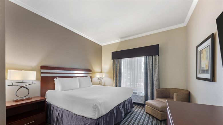 <b>Best Western Plus Austin Airport Inn Ste Room</b>. Images powered by <a href="https://iceportal.shijigroup.com/" title="IcePortal" target="_blank">IcePortal</a>.