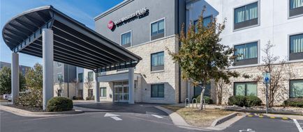 Best Western Plus Austin Airport Inn Ste Exterior