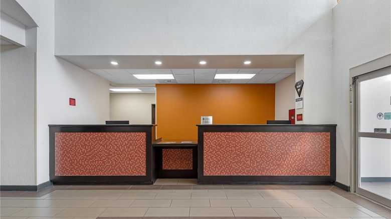 <b>Best Western Plus Austin Airport Inn Ste Lobby</b>. Images powered by <a href="https://iceportal.shijigroup.com/" title="IcePortal" target="_blank">IcePortal</a>.