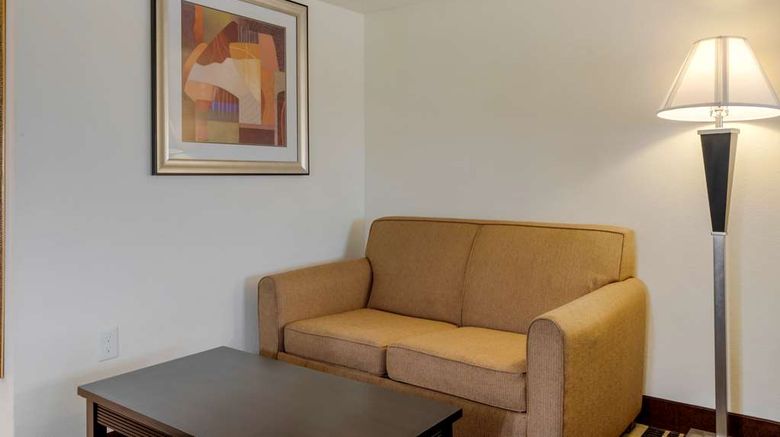 <b>Best Western Plus Rockwall Inn & Suites Suite</b>. Images powered by <a href="https://iceportal.shijigroup.com/" title="IcePortal" target="_blank">IcePortal</a>.