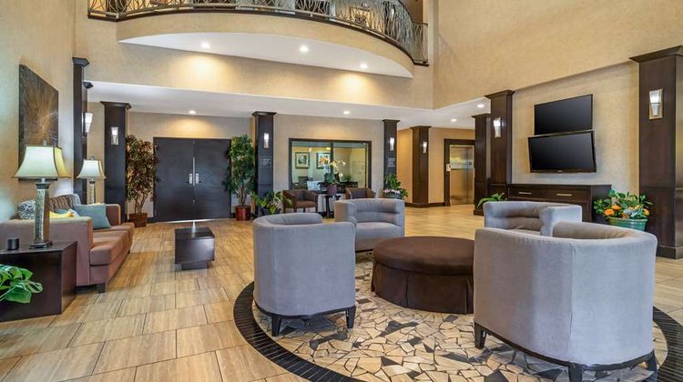 Best Western Plus Lytle Inn & Suites Lobby