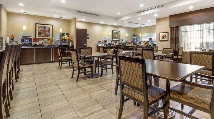 Best Western Plus Lytle Inn & Suites Restaurant