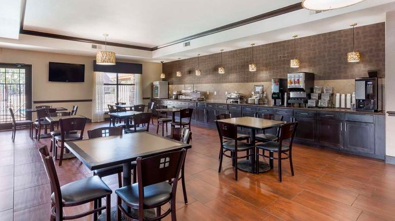 <b>Best Western Plus Classic Inn and Suites Restaurant</b>. Images powered by <a href="https://iceportal.shijigroup.com/" title="IcePortal" target="_blank">IcePortal</a>.