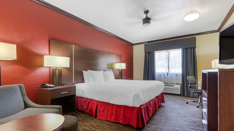 <b>Best Western Plus Classic Inn and Suites Room</b>. Images powered by <a href="https://iceportal.shijigroup.com/" title="IcePortal" target="_blank">IcePortal</a>.
