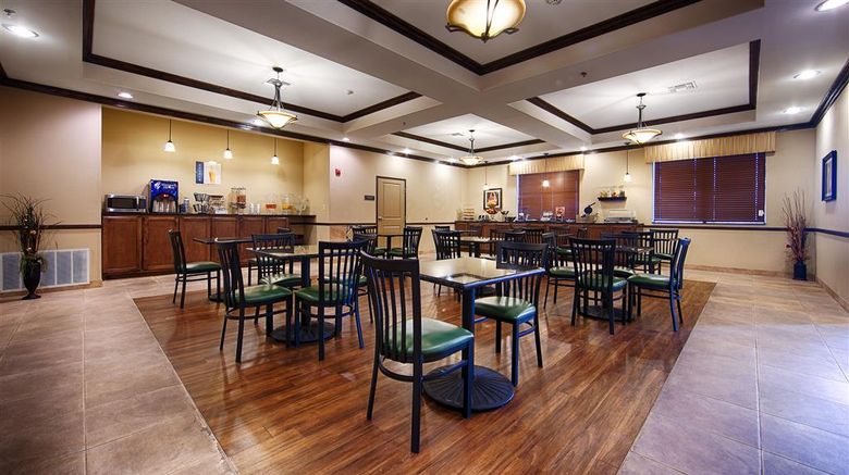 <b>Best Western Plus Emory at Lake Fork Restaurant</b>. Images powered by <a href="https://iceportal.shijigroup.com/" title="IcePortal" target="_blank">IcePortal</a>.