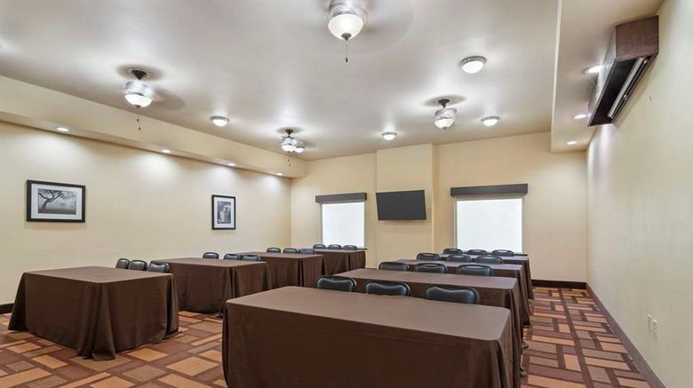 <b>Best Western Plus Goliad Inn & Suites Meeting</b>. Images powered by <a href="https://iceportal.shijigroup.com/" title="IcePortal" target="_blank">IcePortal</a>.
