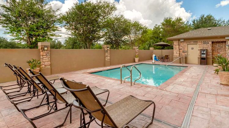 Best Western Plus Goliad Inn & Suites Pool