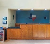 Best Western Plus Waco North Lobby