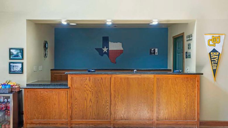 <b>Best Western Plus Waco North Lobby</b>. Images powered by <a href="https://iceportal.shijigroup.com/" title="IcePortal" target="_blank">IcePortal</a>.