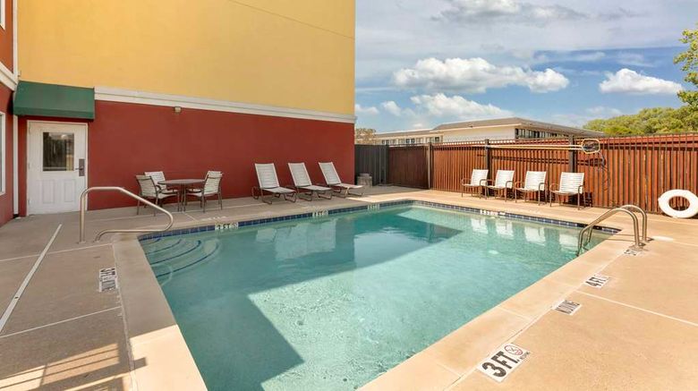 <b>Best Western Plus Waco North Pool</b>. Images powered by <a href="https://iceportal.shijigroup.com/" title="IcePortal" target="_blank">IcePortal</a>.