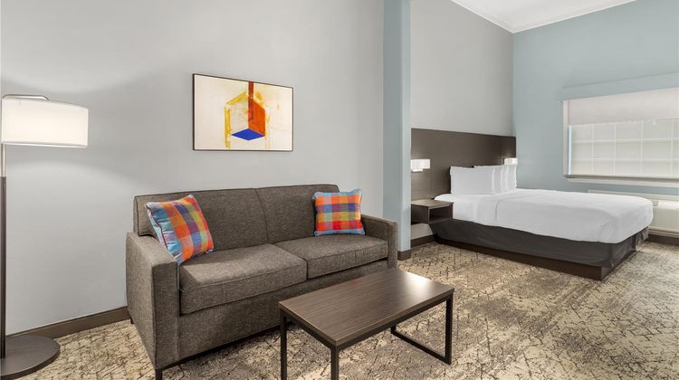 Best Western Plus New Caney Inn & Suites Suite