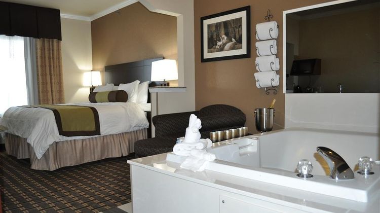 Best Western Plus Cutting Horse Suites Room