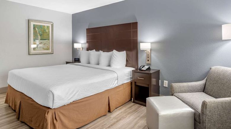 <b>Best Western Plus Orange County Room</b>. Images powered by <a href="https://iceportal.shijigroup.com/" title="IcePortal" target="_blank">IcePortal</a>.