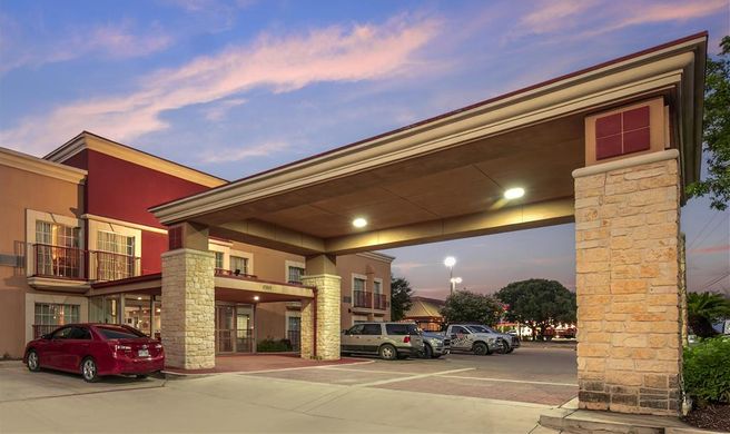 Best Western Plus Atrium Inn Exterior