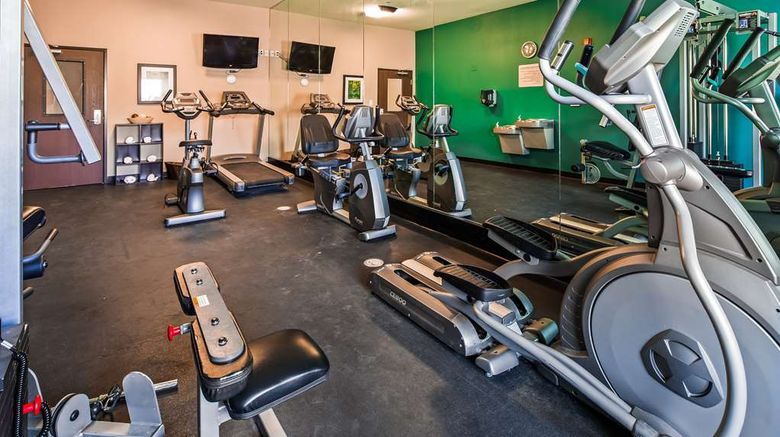 <b>Best Western Plus Carrizo Springs Inn Health</b>. Images powered by <a href="https://iceportal.shijigroup.com/" title="IcePortal" target="_blank">IcePortal</a>.