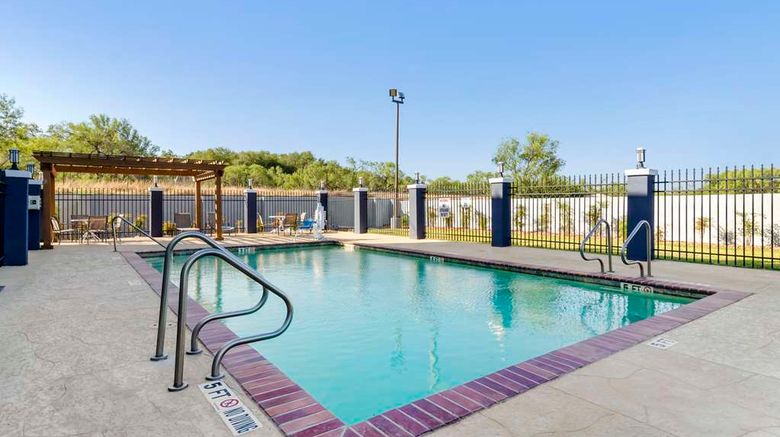 <b>Best Western Plus Pleasanton Hotel Pool</b>. Images powered by <a href="https://iceportal.shijigroup.com/" title="IcePortal" target="_blank">IcePortal</a>.