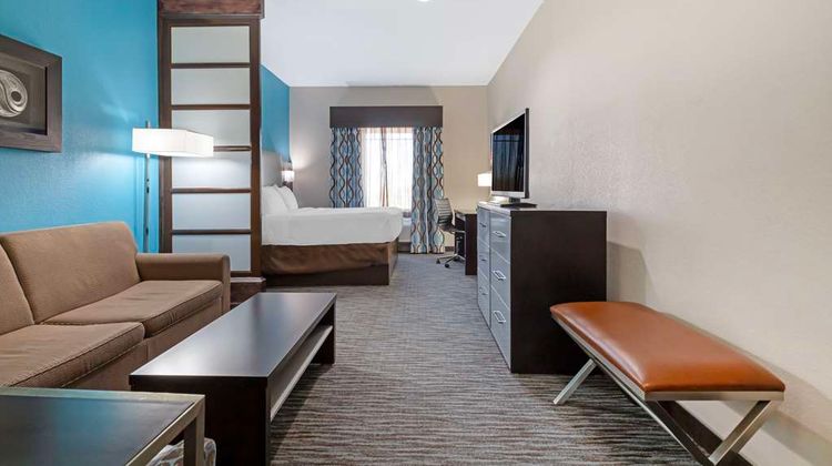 Best Western Plus Pleasanton Hotel Suite