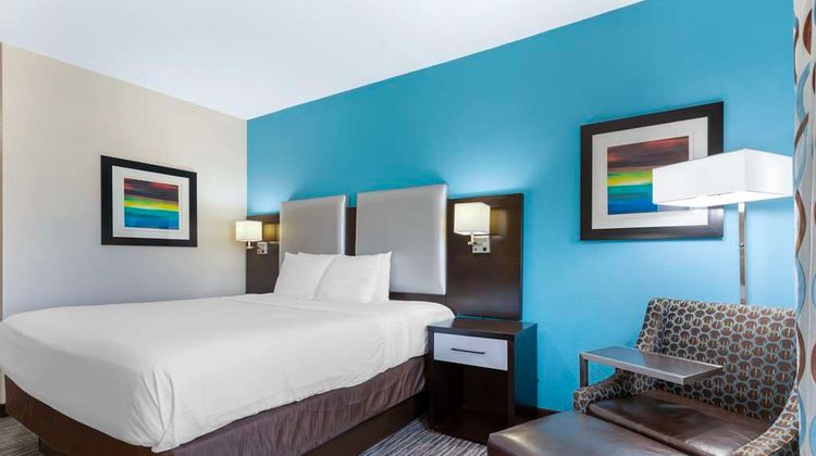 Best Western Plus Pleasanton Hotel Room