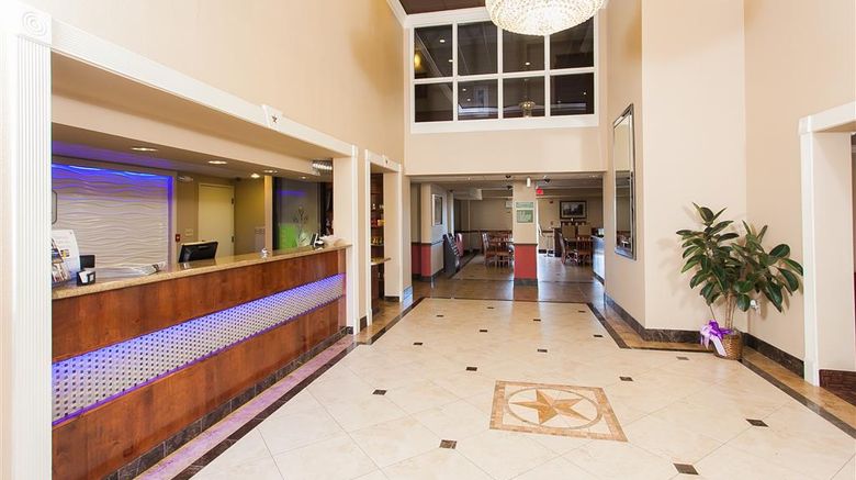 <b>Best Western Plus Georgetown Inn & Stes Lobby</b>. Images powered by <a href="https://iceportal.shijigroup.com/" title="IcePortal" target="_blank">IcePortal</a>.