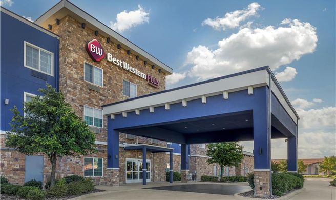 Best Western Plus Forest Hill Exterior