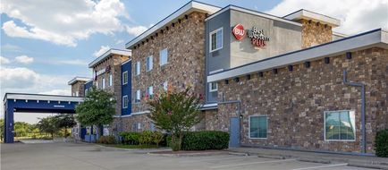 Best Western Plus Forest Hill Exterior