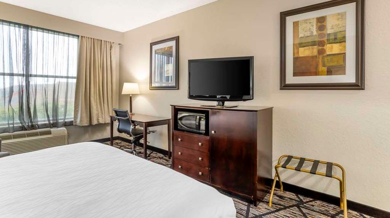 <b>Best Western Plus Hobby Arpt Inn & Stes Room</b>. Images powered by <a href="https://iceportal.shijigroup.com/" title="IcePortal" target="_blank">IcePortal</a>.