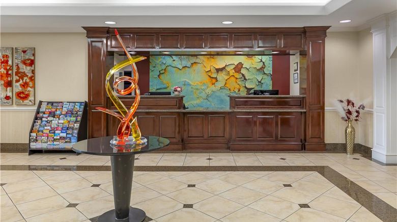 <b>Best Western Plus Waxahachie Inn & Stes Lobby</b>. Images powered by <a href="https://iceportal.shijigroup.com/" title="IcePortal" target="_blank">IcePortal</a>.