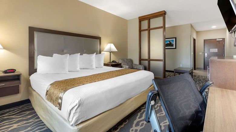 <b>Best Western Plus Fort Stockton Hotel Suite</b>. Images powered by <a href="https://iceportal.shijigroup.com/" title="IcePortal" target="_blank">IcePortal</a>.
