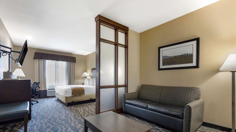 <b>Best Western Plus Fort Stockton Hotel Suite</b>. Images powered by <a href="https://iceportal.shijigroup.com/" title="IcePortal" target="_blank">IcePortal</a>.