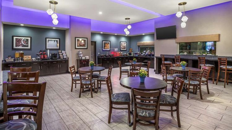 Best Western Plus Lake Jackson Restaurant